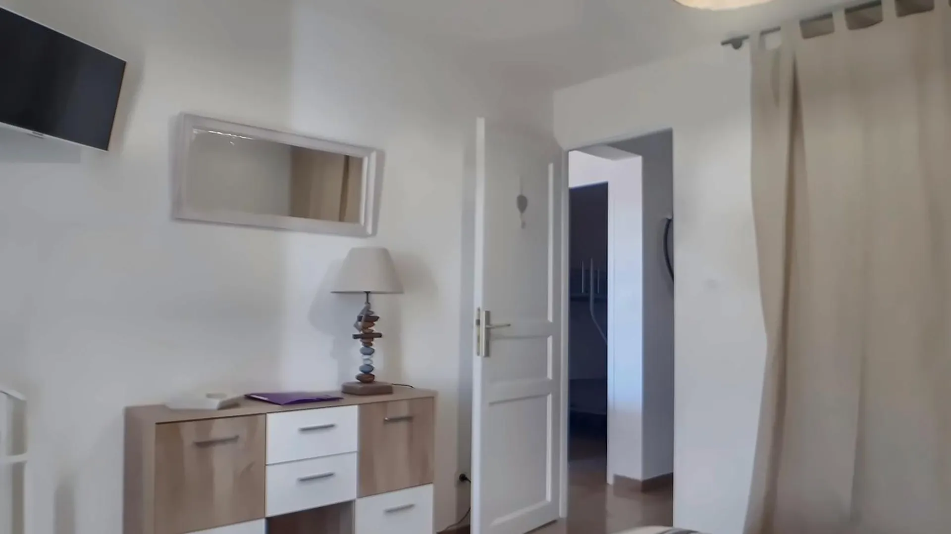 Apartment Appartement 7 Pers. Avec Terrasse Aux Saintes-Maries - Fr-1-475-172