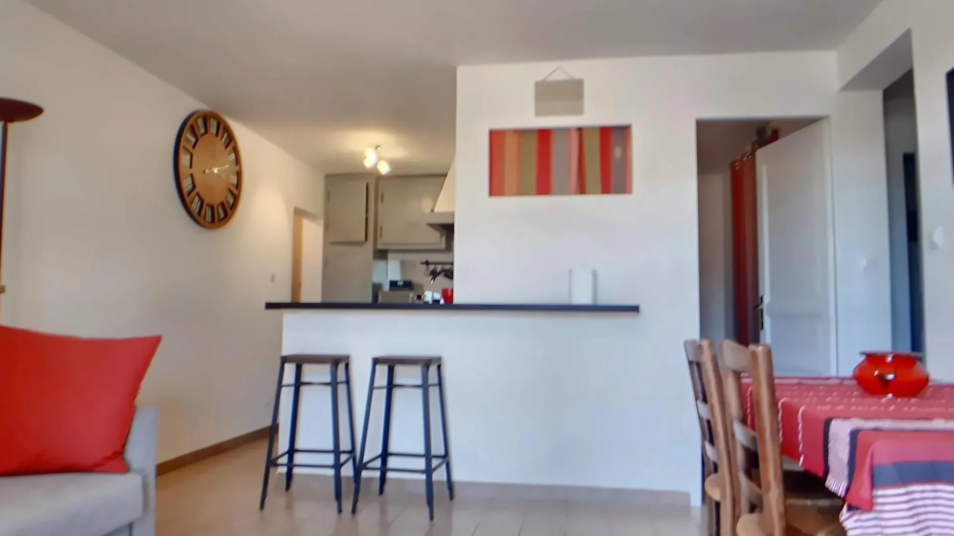 Appartement 7 Pers. Avec Terrasse Aux Saintes-Maries - Fr-1-475-172 0*, Saintes-Maries-de-la-Mer France