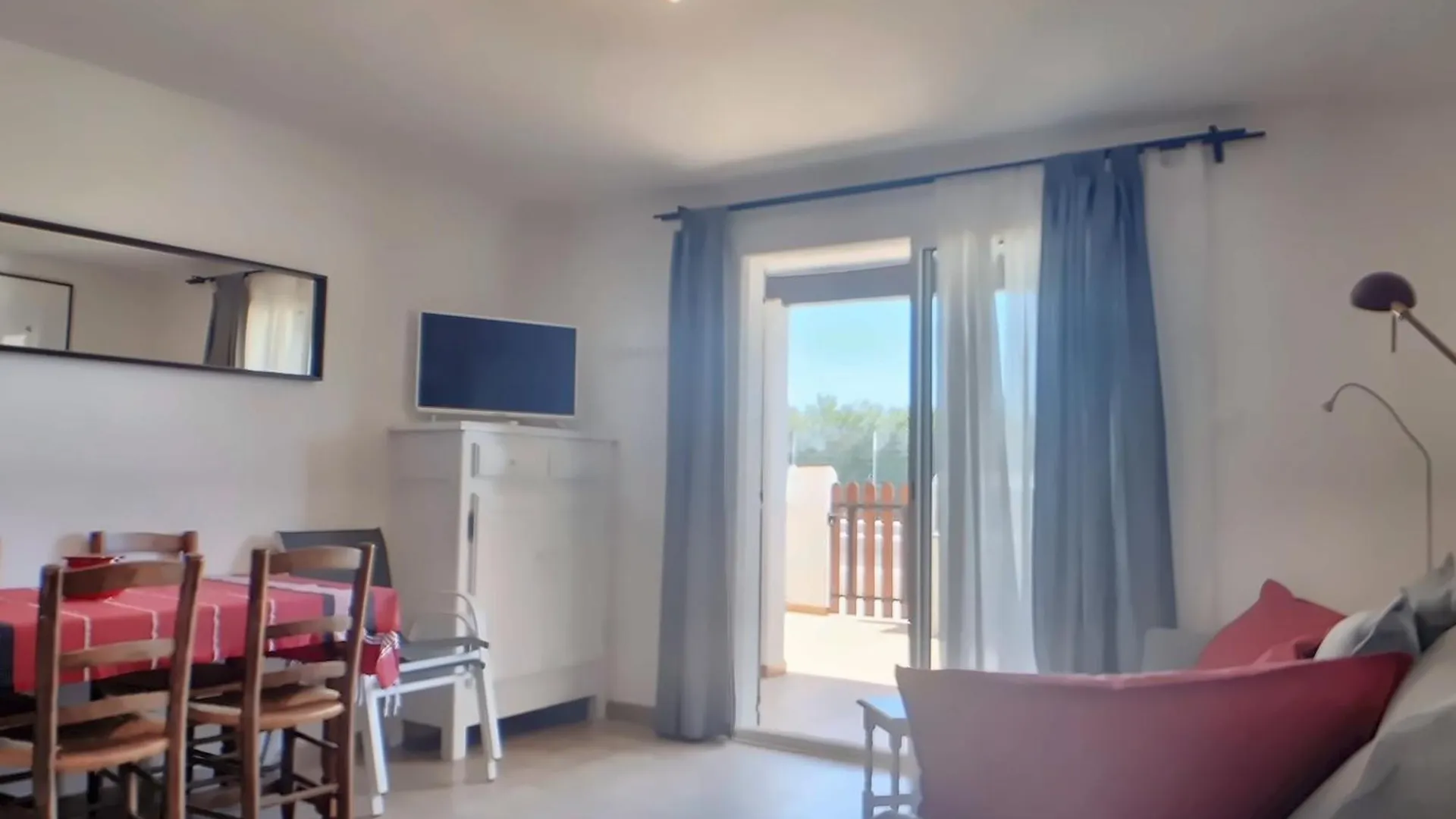 Appartement 7 Pers. Avec Terrasse Aux Saintes-Maries - Fr-1-475-172 Apartment